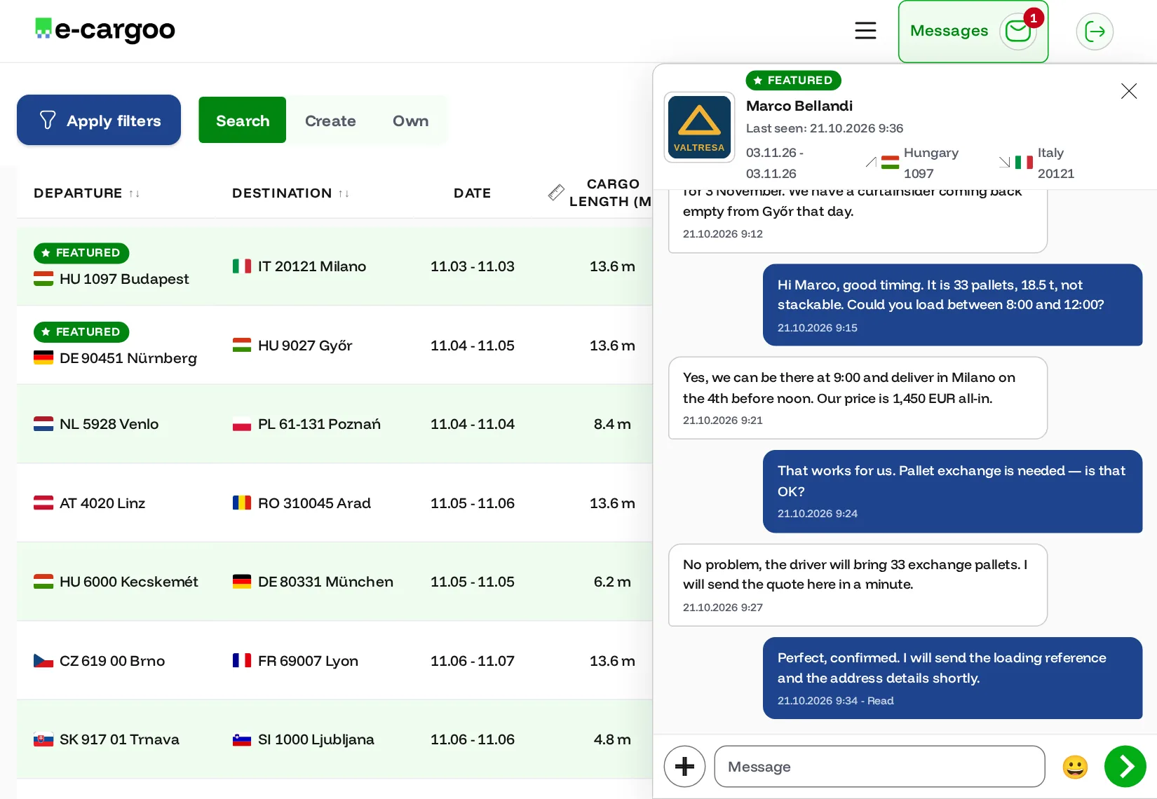 Integrovaný Messenger v aplikaci e-cargoo: otevřená konverzace s partnerskou firmou vedle seznamu nabídek nákladů.